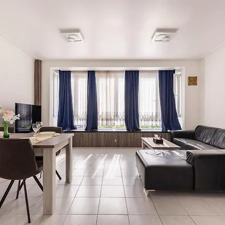 Sweet 1 Double And 2 Single Beds 公寓 *